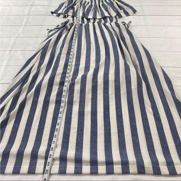 Ark & Co Womens Blue//White Striped Off Shoulder Smocked Maxi Dress Medium - Picture 9 of 11
